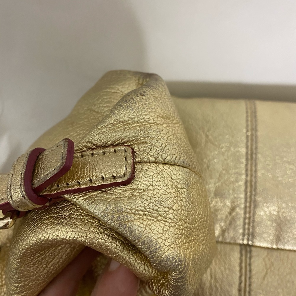 Dooney & Bourke Tote - Picture 4 of 11